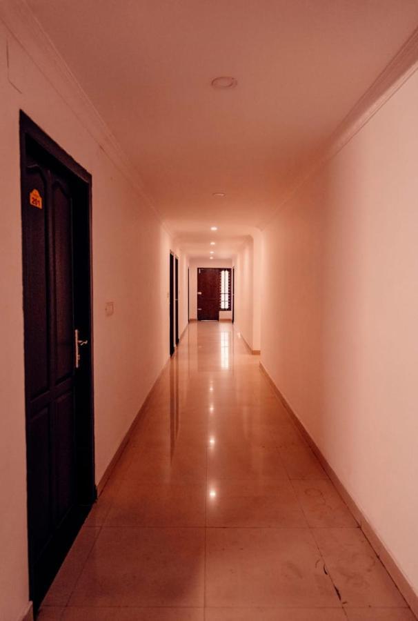 Hotel Lumiere Alappuzha Dış mekan fotoğraf