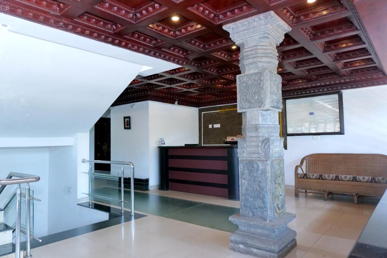 Hotel Lumiere Alappuzha Dış mekan fotoğraf